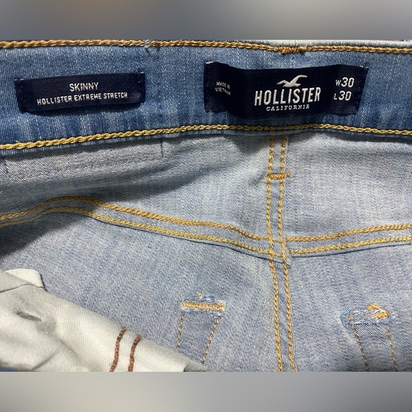 Hollister Light Blue Denim Jeans - Picture 10 of 10